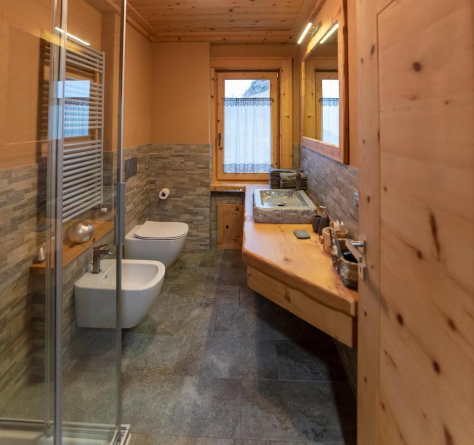 Al Bait Del Legn Apartment บอร์มิโอ ภายนอก รูปภาพ